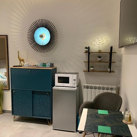 La Corsa Chambre Familiale Deluxe นาร์บอนน์ ภายนอก รูปภาพ