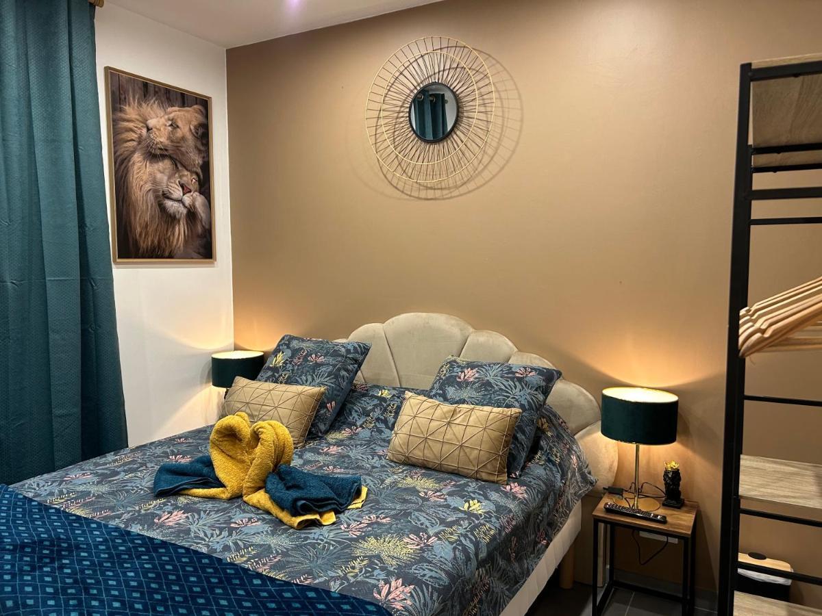 La Corsa Chambre Familiale Deluxe นาร์บอนน์ ภายนอก รูปภาพ